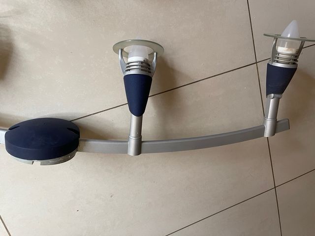 3 Lámparas de Techo Metálicas