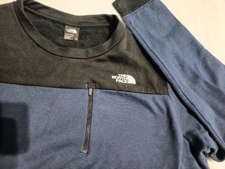 Sudadera The North Face azul y negra,no negociable