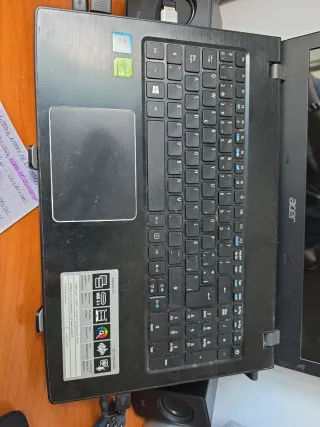 Acer Aspire E 15 ES1-575G-76VN