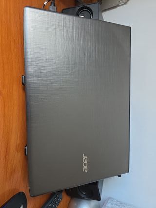 Acer Aspire E 15 ES1-575G-76VN