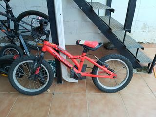 Bicicleta infantil Monty roja