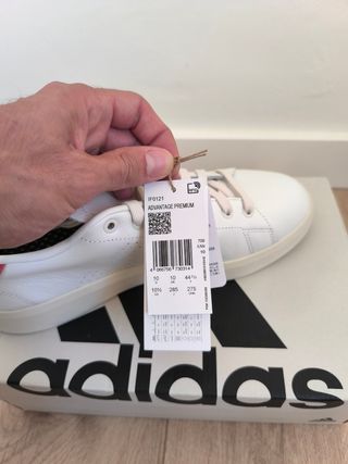 Zapatillas Adidas Blancas Talla 44.5 nuevas 