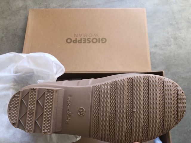 Botas de agua Gioseppo Nude Talla 37