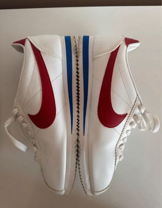 Nike Cortez Blancas y Rojas Poco Usadas
