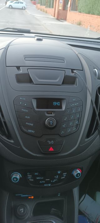 Ford Tourneo Courier 2018