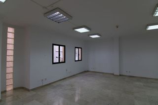 Oficina en alquiler en Arenales - Lugo - Avenida Marítima en Palmas de Gran Canaria(Las)