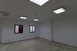 Oficina en alquiler en Arenales - Lugo - Avenida Marítima en Palmas de Gran Canaria(Las)