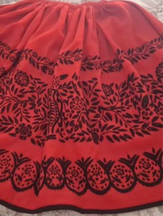 Tainera terno completo vermelho/amarelo