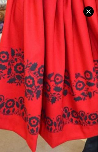 Traje completo tainera rojo/amarillo