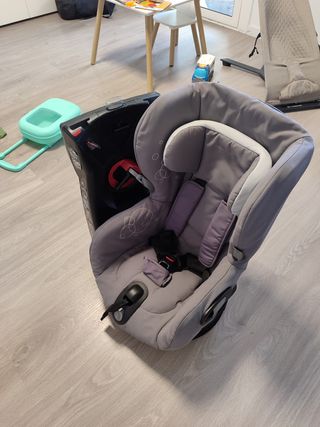 Silla de coche gris babycomfort