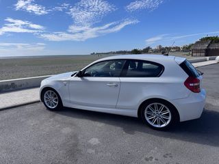 BMW Serie 1 116d // paquete M // muy cuidado
