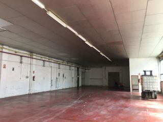 Nave industrial en alquiler en Olesa de Montserrat