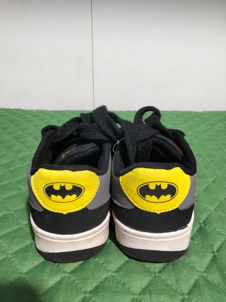 Scarpe Batman bambino n. 24