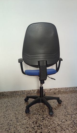 Silla de escritorio con ruedas azul