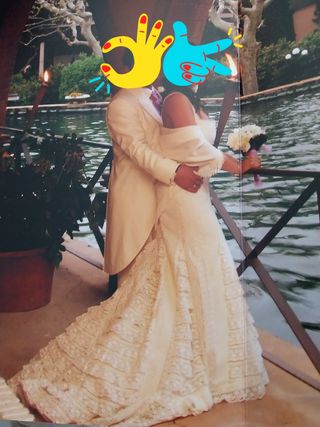 Vestido de novia y traje de novio