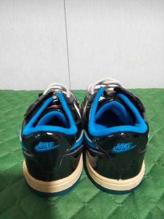 Scarpe Nike bambino taglia 23.5