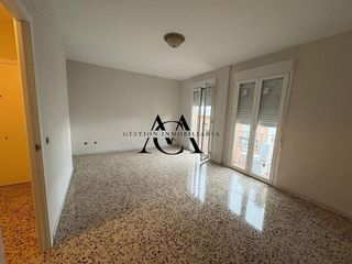 Piso en venta en Lucena