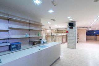 Local comercial en venta en Camino de Ronda - Rosaleda en Granada
