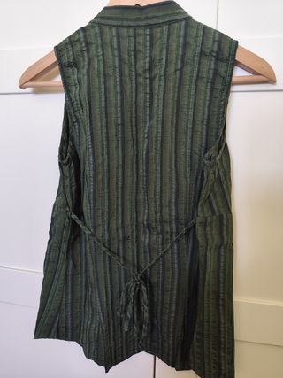 Blusa Zara sin mangas terciopelo verde Talla M