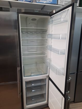 Nevera Electrolux con garantía y transporte
