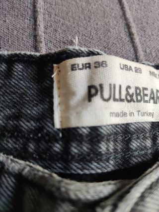 Pantalón vaquero Pull&Bear desgastado gris talla S
