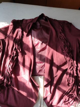 Chaqueta Bershka mujer flecos