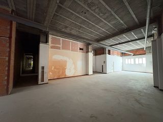 Local comercial en alquiler en Recatelo - O Carme en Lugo