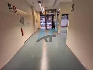Local comercial en alquiler en Centro en Ourense