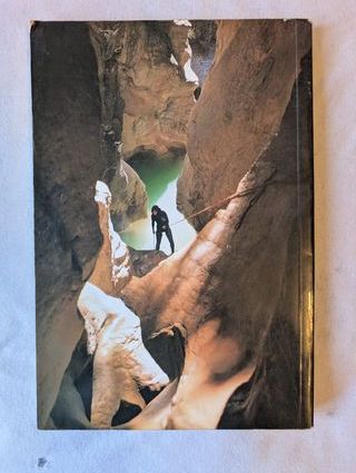 Libro - guía de escalada - barranquismo