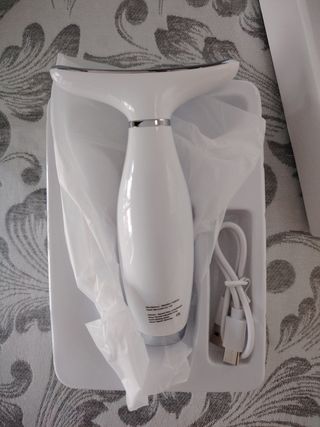 Dispositivo de belleza para cuello