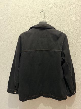 Chaqueta vaquera negra Pull&Bear