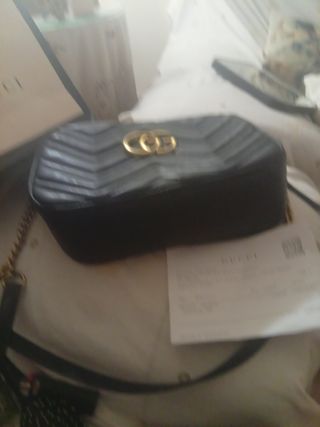 Bolso Gucci Negro y Dorado Clásico