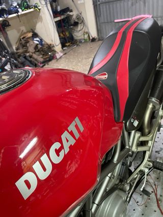 Ducati Monster 620 i.e. Rojo