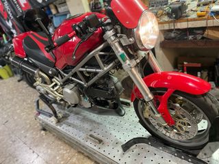 Ducati Monster 620 i.e. Rojo