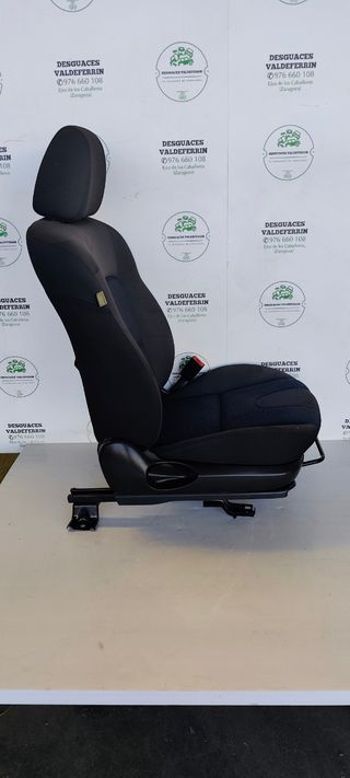 Asiento delantero derecho Mazda 3