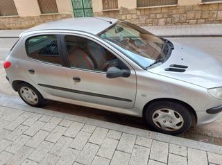 Peugeot 206 2001