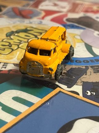Matchbox Camion Giallo N28
