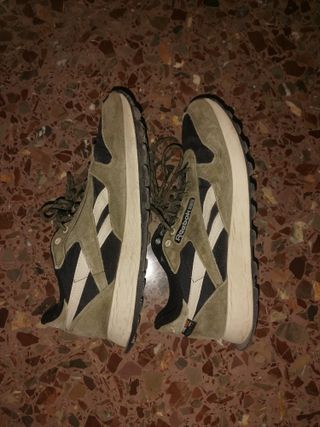 Zapatillas Reebok Beige y Verde