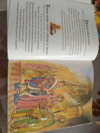Libro de cuentos bilingüe (español-inglés)