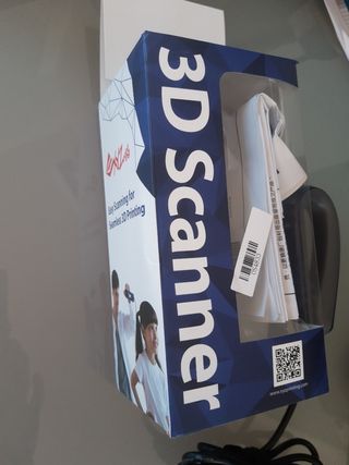 Scanner 3D blu e grigio