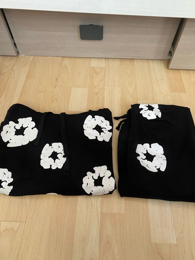 Chándal Corteiz Negro Estampado