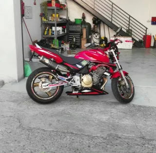 Moto Honda Hornet 600 A2