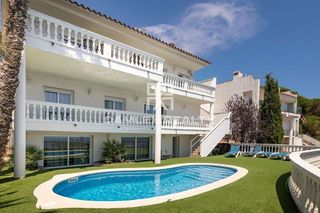 Chalet en venta en Roca Grossa - Serra Brava en Lloret de Mar