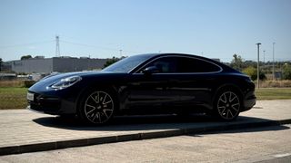 Porsche Panamera 2021