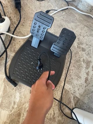 Volante Ferrari PS4/PS3 con pedales