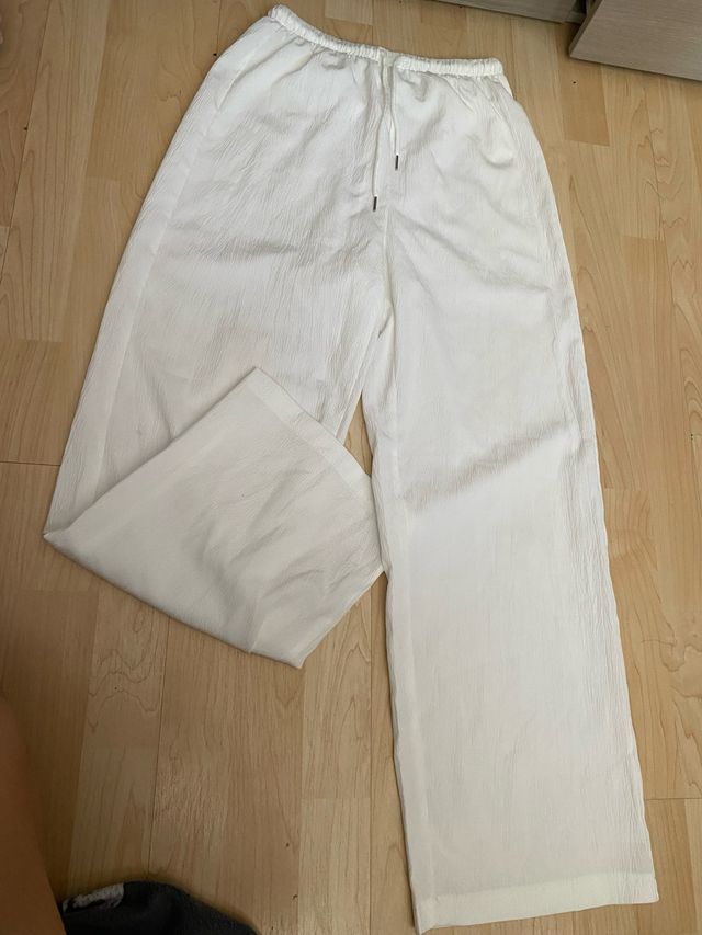 Pantalón blanco ancho