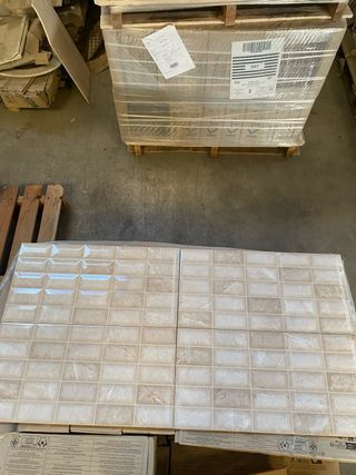 Azulejo beige brillo