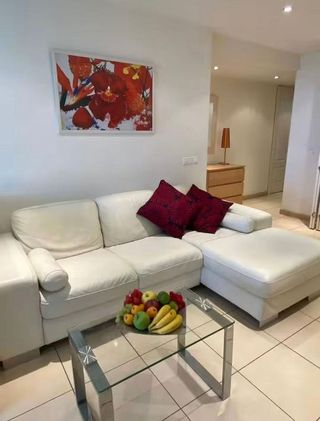 Piso en venta en El Bajondillo en Torremolinos