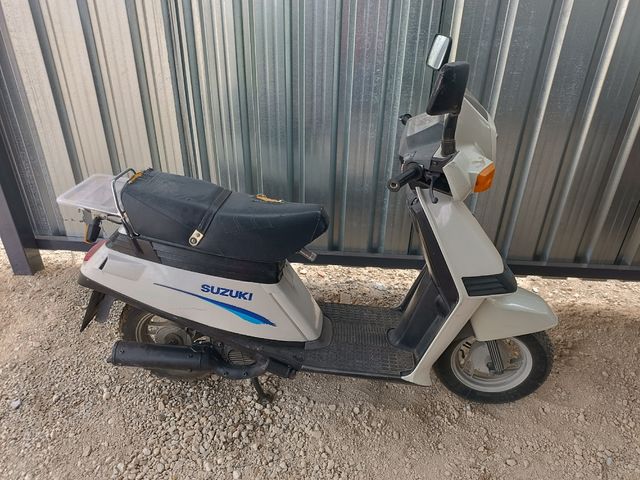 Suzuki Lido 75cc Clásica