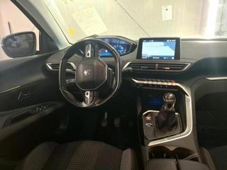 Peugeot 3008 1.2 130 CV ACTIVE BUSINESS